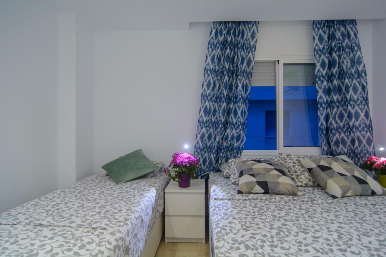 River Playa Beachfront Apartment, Large Terrace Fuengirola Exterior photo